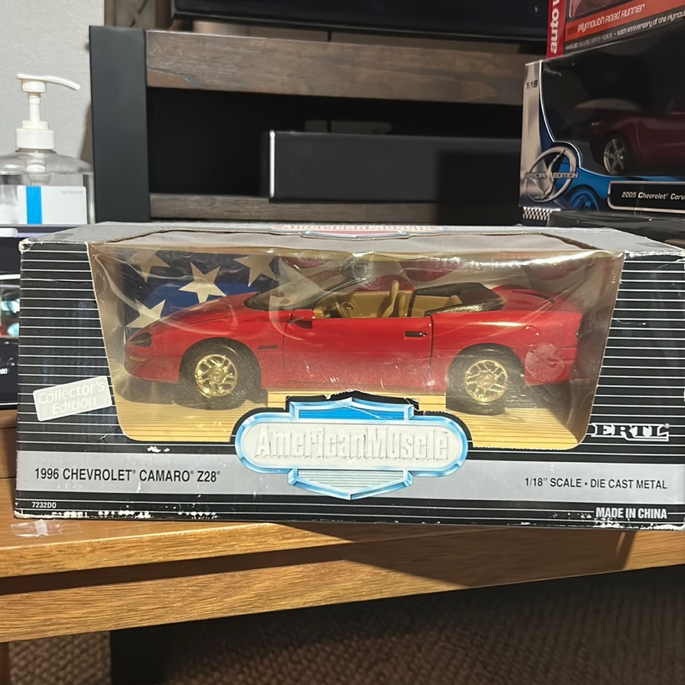 1996 CHEVROLET 96 CAMARO Z28 RED